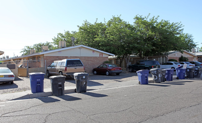 408-412 Georgia St SE in Albuquerque, NM - Building Photo - Building Photo