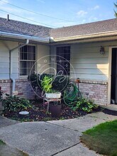 1103 Maple Ct in Waterville, OH - Building Photo - Building Photo