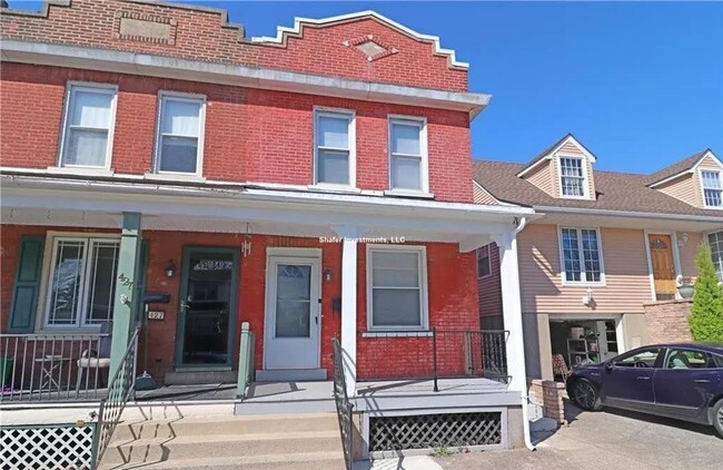 429 E Frankford St in Bethlehem, PA - Building Photo - Building Photo
