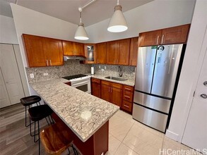2522 Date St in Honolulu, HI - Building Photo - Building Photo