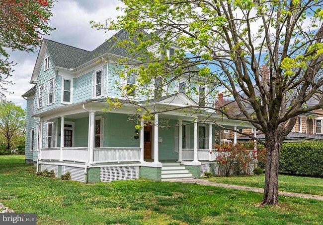 property at 205 Oakley St