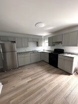 12-14 Saint Louis St in Burlington, VT - Building Photo