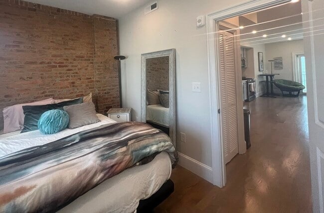 159 Bennington St in Boston, MA - Building Photo - Building Photo