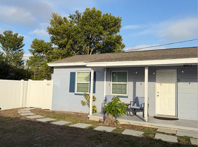 property at 401 S Mars Ave