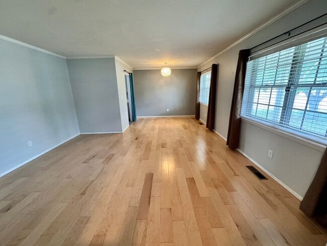 7006 E 52nd Pl in Tulsa, OK - Building Photo - Building Photo