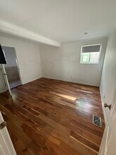 1233 Hyperion Ave in Los Angeles, CA - Building Photo - Building Photo
