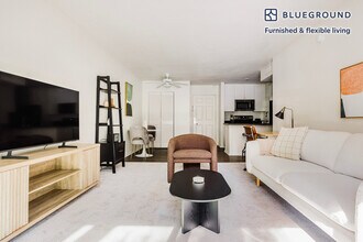 3612 Barham Blvd in Los Angeles, CA - Building Photo - Building Photo