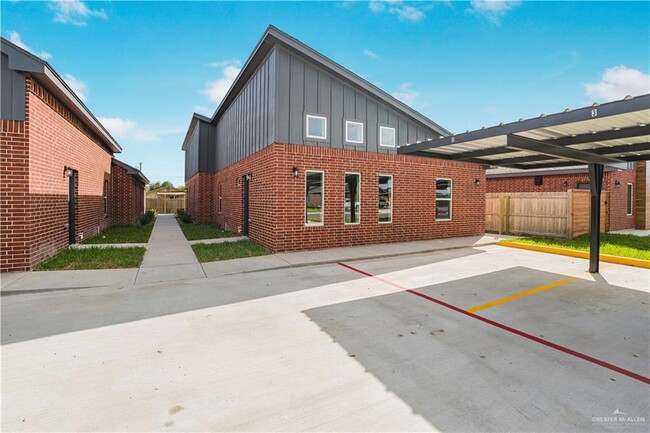 property at 12 Hidden Hls St