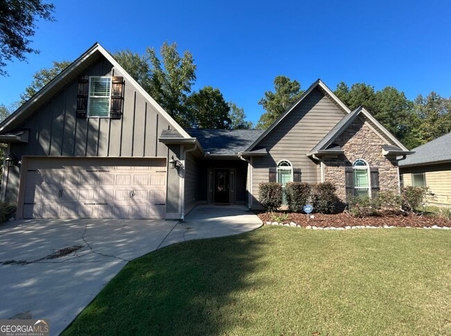 property at 42 Round Rock Cir NE