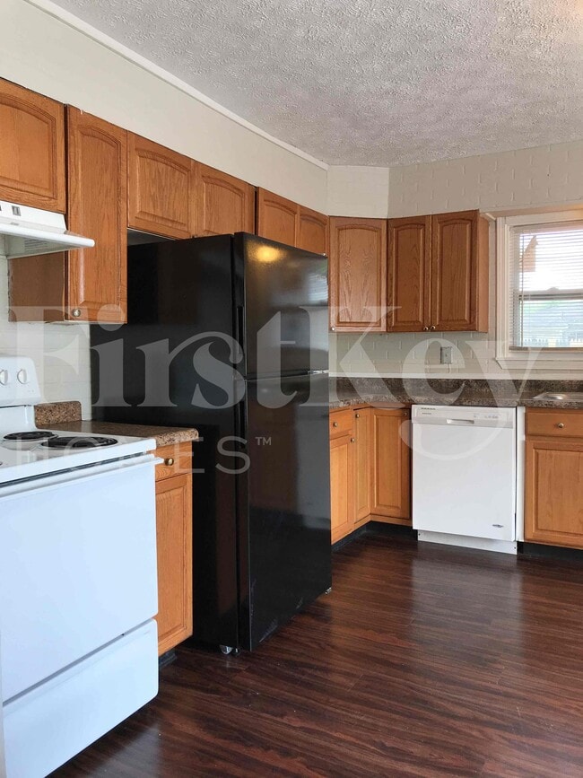 4113 Alberta St in Indianapolis, IN - Building Photo - Building Photo