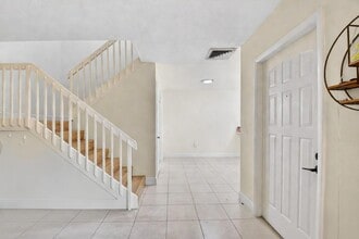 590 Green Springs Pl in West Palm Beach, FL - Building Photo - Building Photo