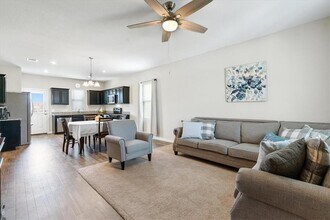 13501 Robert Wagner Bend in Manor, TX - Building Photo - Building Photo