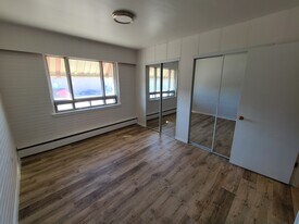 1910 Main St in Saskatoon, SK - Building Photo