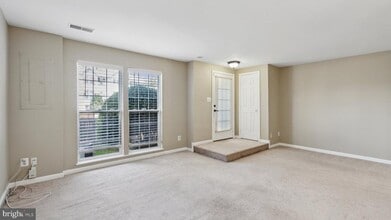 9304 Witch Hazel Way in Manassas, VA - Building Photo - Building Photo