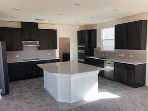 100 Passiflora Dr in Georgetown, TX - Building Photo - Building Photo