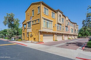900 S 94th St in Chandler, AZ - Building Photo