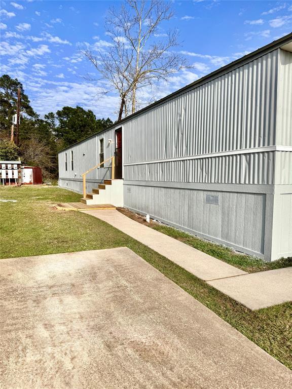 7684 TX-75 in Huntsville, TX - Building Photo - Building Photo
