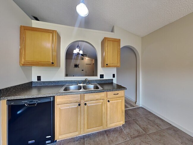 5545 New Cambridge Rd in Orlando, FL - Foto de edificio - Building Photo