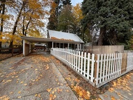 1009 N 7th St in Coeur d'Alene, ID - Building Photo