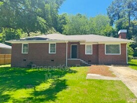 3552 Irwin Way in Columbus, GA - Building Photo