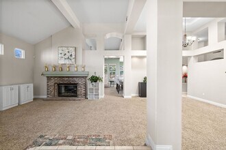 10904 Rockridge Way in Bakersfield, CA - Building Photo - Building Photo