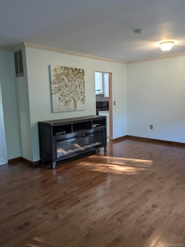 property at 10 Squires Gate