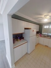 972 Killarney Crescent in Kingston, ON - Building Photo - Building Photo