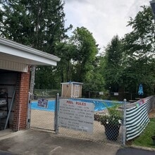 1810-18A1 National Rd in Wheeling, WV - Foto de edificio - Building Photo