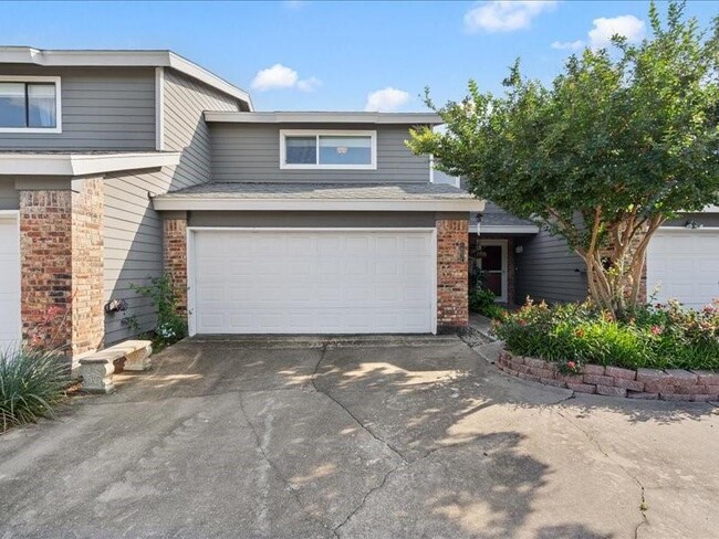 property at 1607 Coronado Hills Dr
