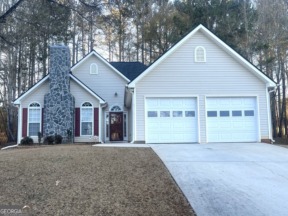 474 Madeline Rose Ct in Fayetteville, GA - Building Photo