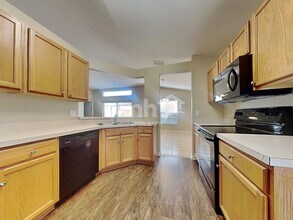 10523 Egret Haven Ln in Riverview, FL - Building Photo - Building Photo