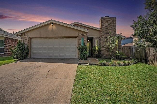property at 5927 Maco St