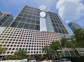 55 SE 6th St in Miami, FL - Building Photo