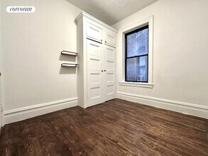 940 Amsterdam Ave in New York, NY - Building Photo - Building Photo