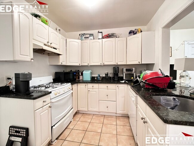 property at 62 Egmont St