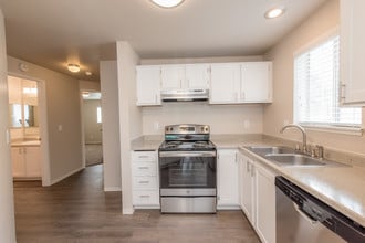 Providence Landing in Federal Way, WA - Building Photo - Building Photo