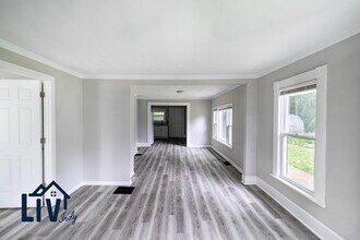 2029 E 44th St in Indianapolis, IN - Building Photo - Building Photo