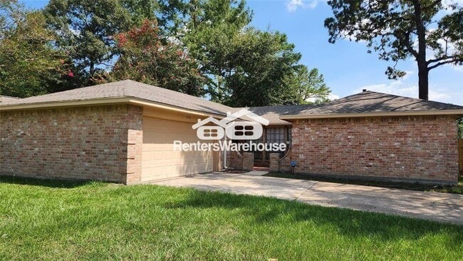 property at 2702 Foliage Green Dr