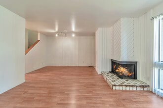 1586 E Ventnor Ave in Holladay, UT - Building Photo - Building Photo