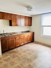 94 Berlin St in Berlin, CT - Building Photo - Building Photo