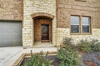 200 Magna Ln in Liberty Hill, TX - Building Photo - Building Photo
