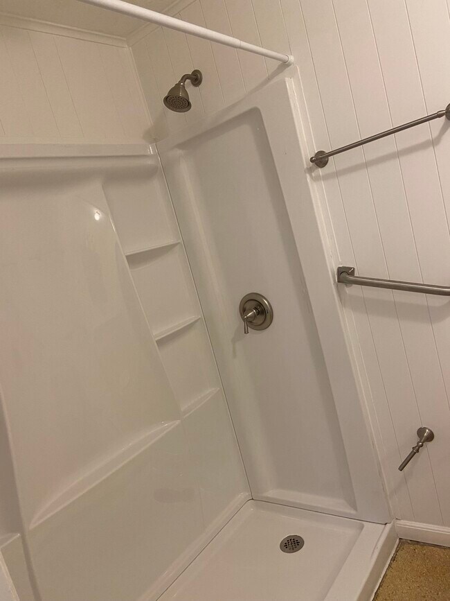 1123 Law Rd, Unit D in Louisville, TN - Building Photo - Building Photo