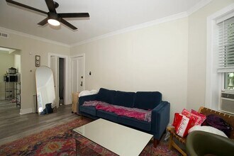 3703 N Hoyne Ave in Chicago, IL - Building Photo - Building Photo