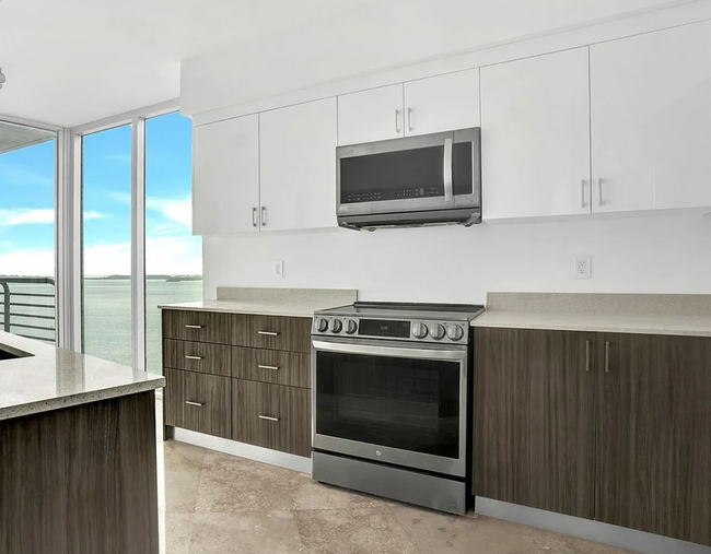 property at 325 S Biscayne Blvd