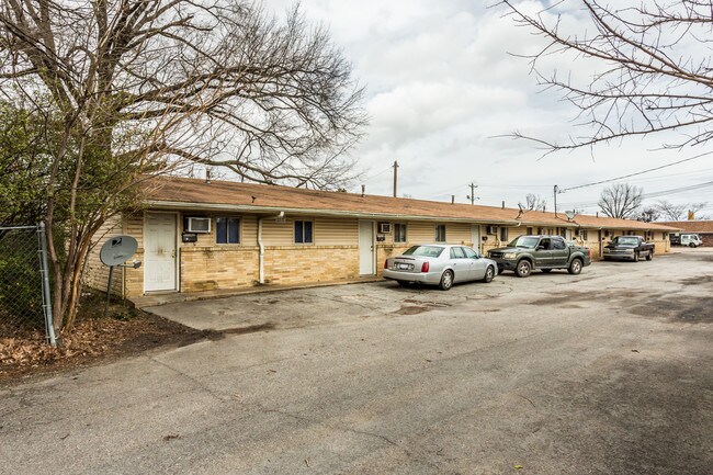 4607 E Nettleton Ave in Jonesboro, AR - Foto de edificio - Building Photo