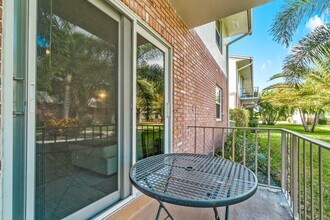 2037 S Seacrest Blvd in Boynton Beach, FL - Building Photo - Building Photo