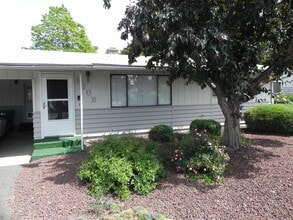 810 Warner Ave in Lewiston, ID - Building Photo - Building Photo