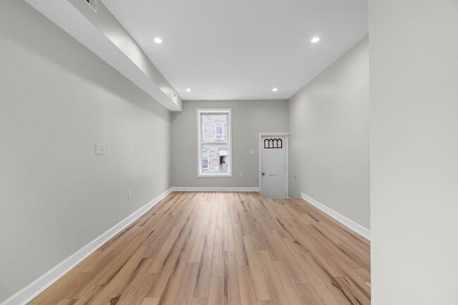 31 N Curley St in Baltimore, MD - Building Photo - Building Photo