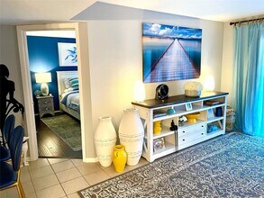 8521 Hearth Dr in Houston, TX - Building Photo - Building Photo