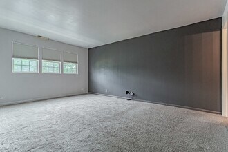 1278 Clare Ct in Carol Stream, IL - Building Photo - Building Photo